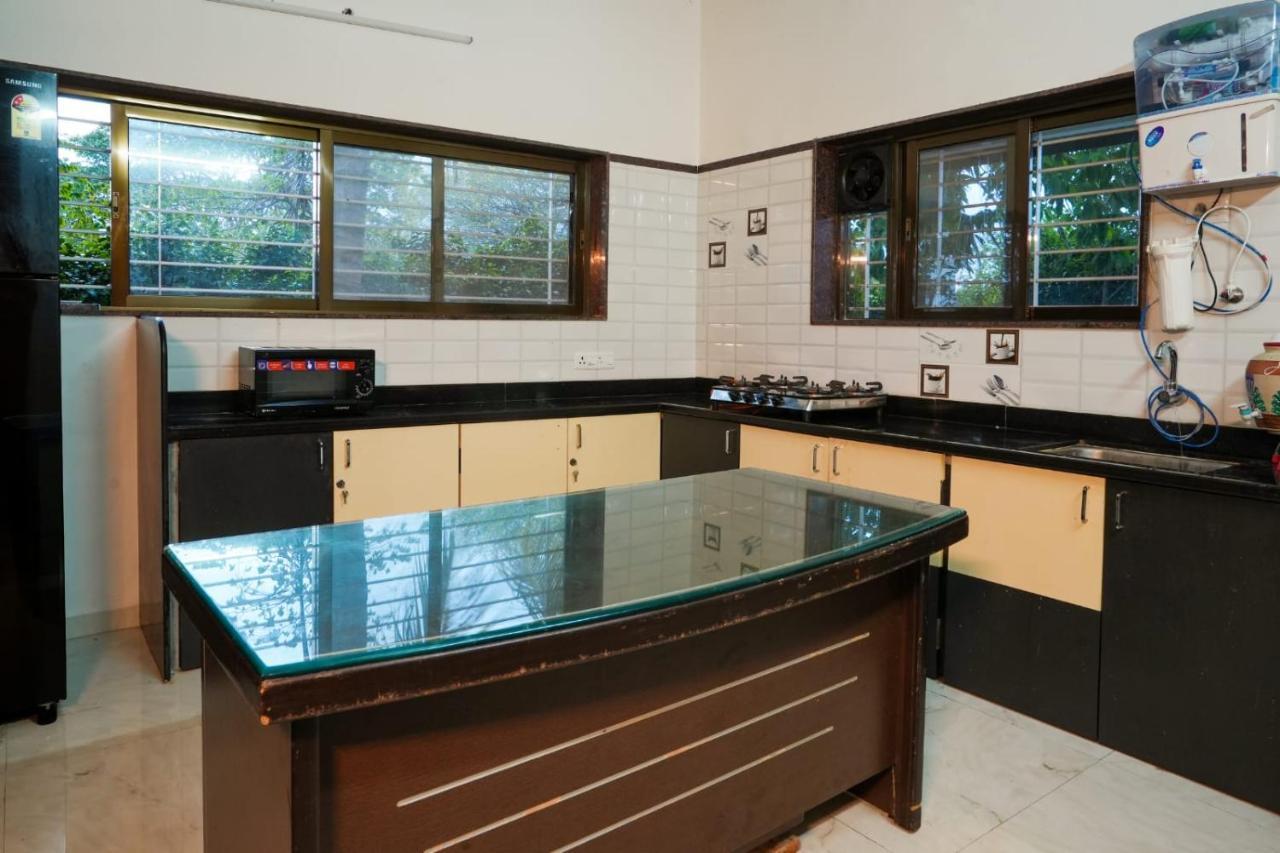 White Coco House 4Bhk Villa Nashik Exterior photo